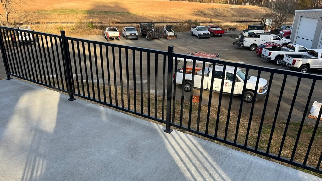 5 Foot Top Rail